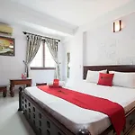 Reddoorz Near Cau Song Han 2