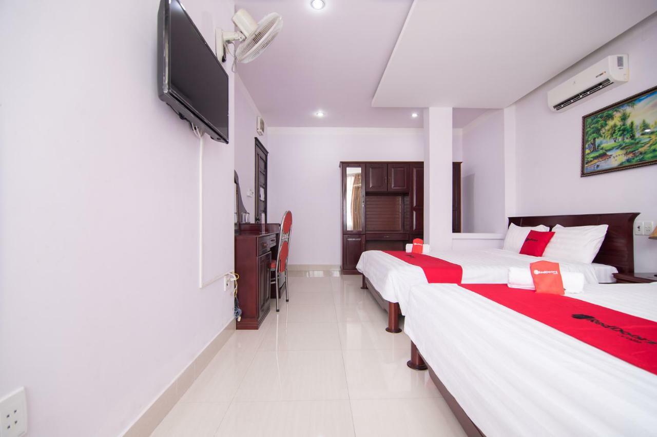 Hotel Reddoorz Near Cau Song 2 Da Nang