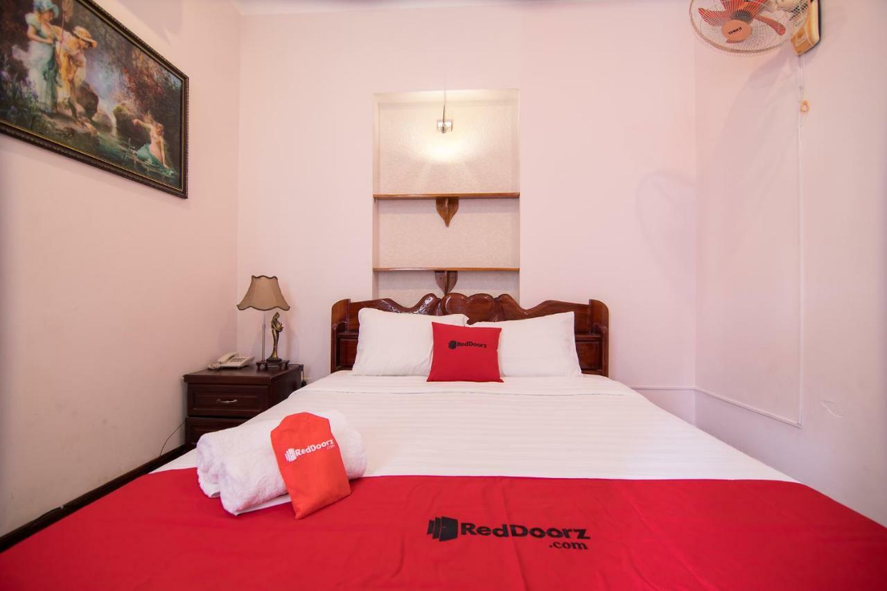 Hotel Reddoorz Near Cau Song 2